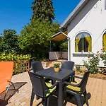 Neve Nincs Nyaralo - Oenallo Haziko- Privat Szfera * Balatonfüred