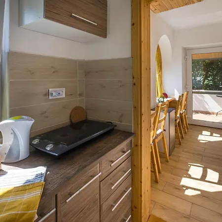 Apartament Neve Nincs Nyaralo - Oenallo Haziko- Privat Szfera