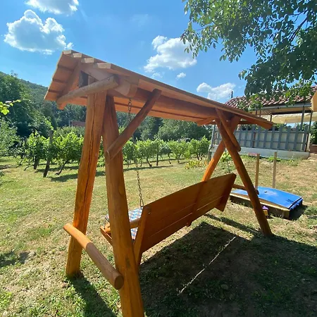 Neve Nincs Nyaralo - Oenallo Haziko- Privat Szfera 公寓 *